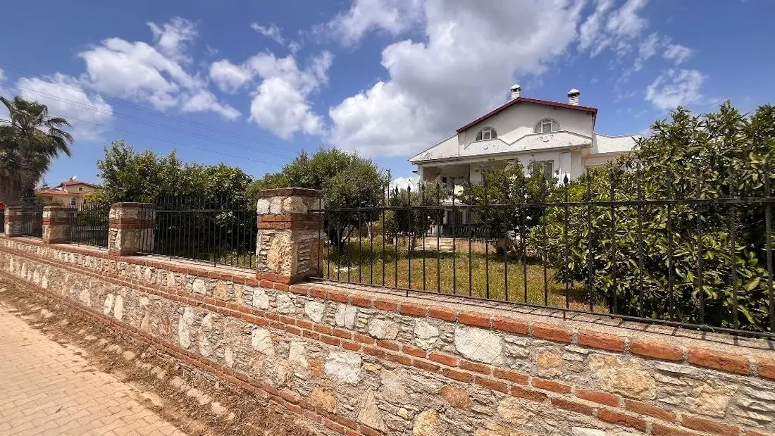 Home in Babatasi
